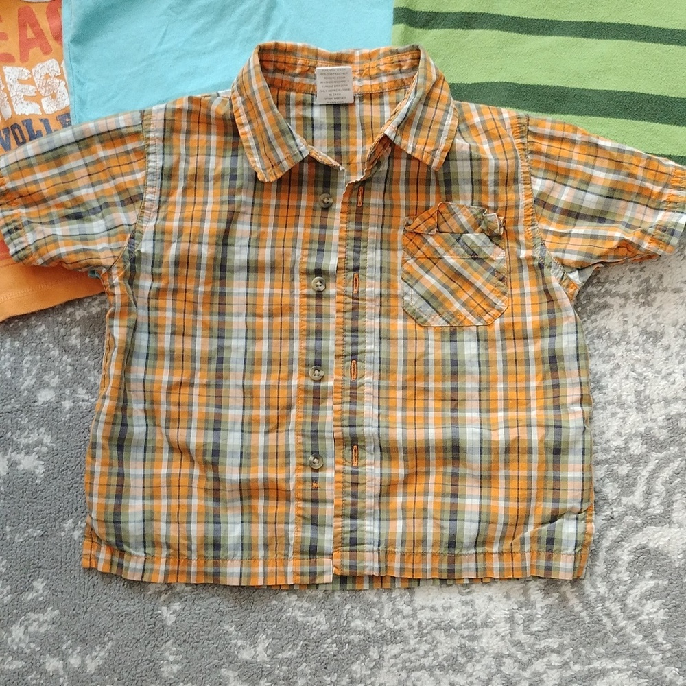 Lot of toddler boys size 18-24 months spring and summer collared shirts - Picture 2 of 7